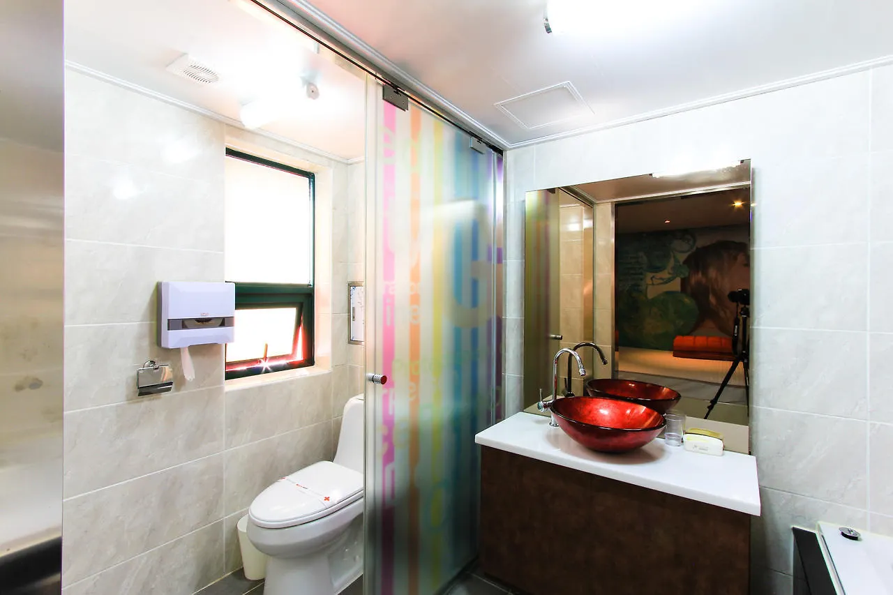 Apple Motel Pusan