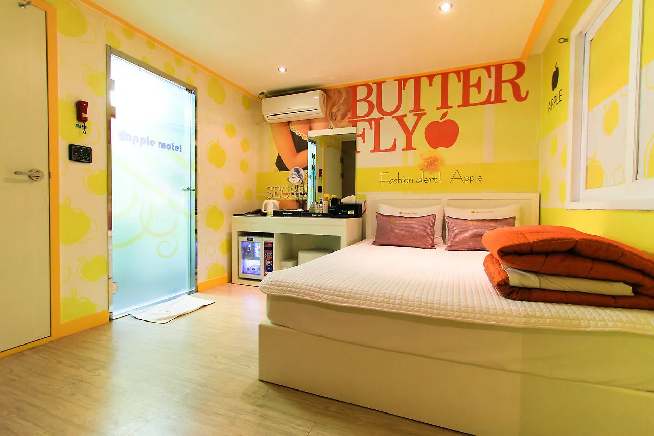 Apple Motel Busan
