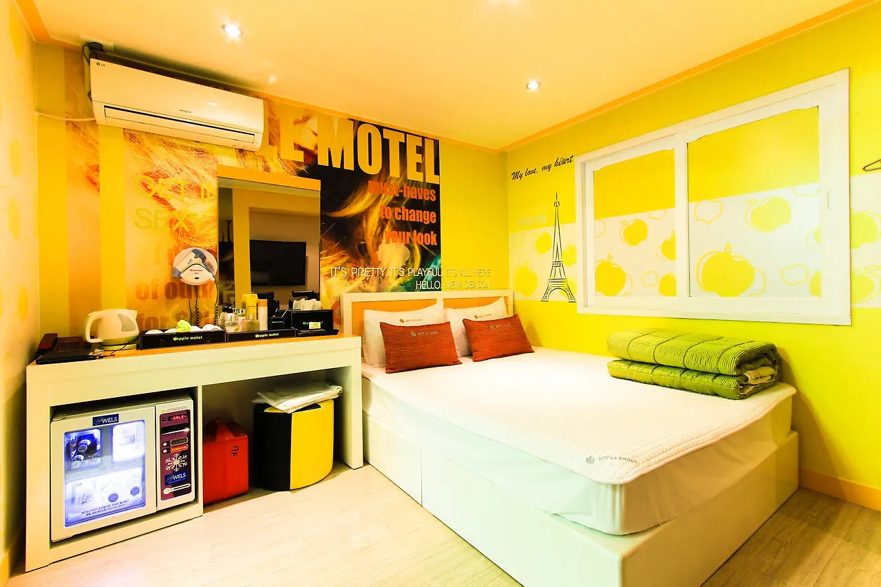 Apple Motel Busan
