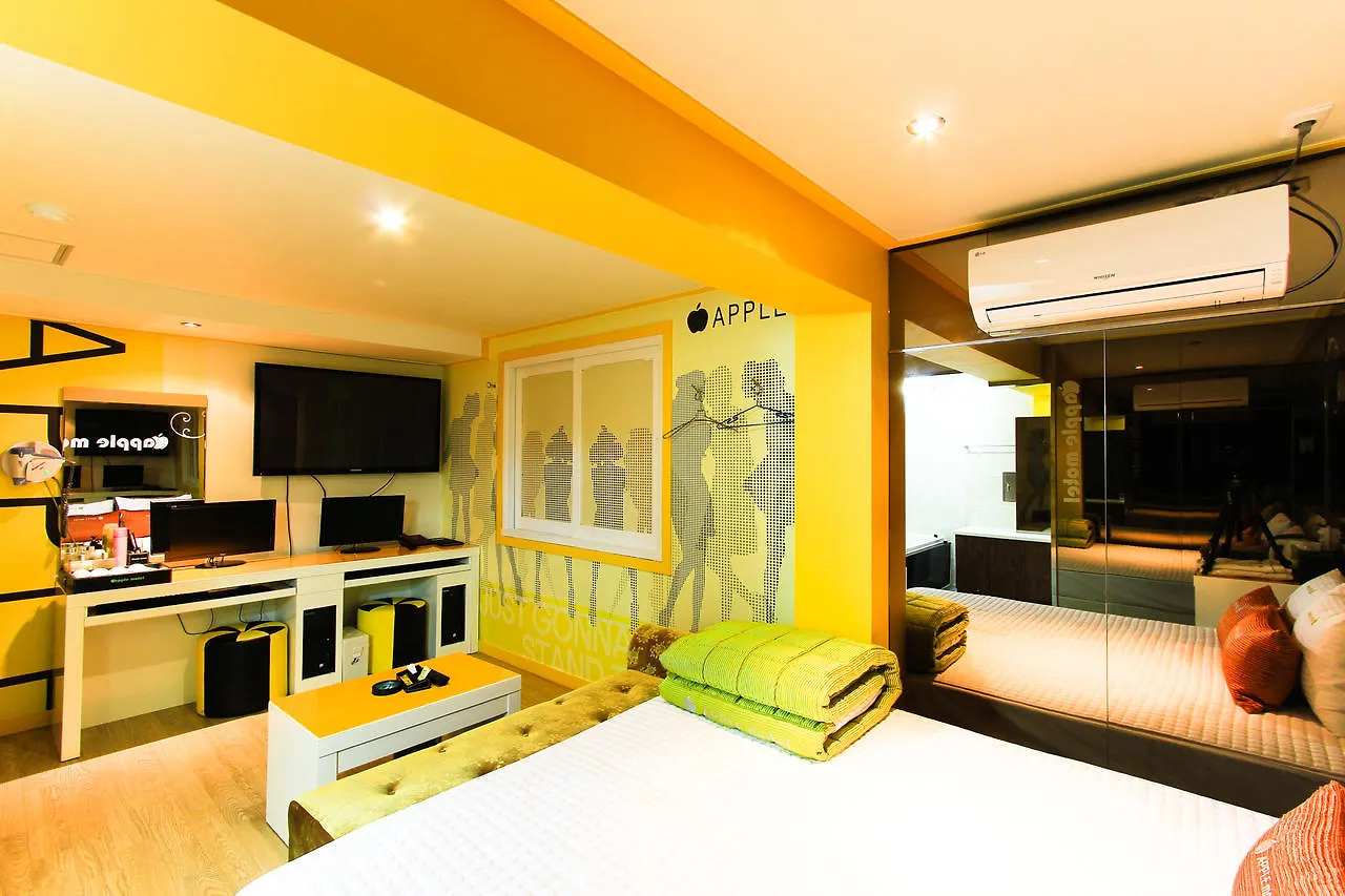 Apple Motel Busan