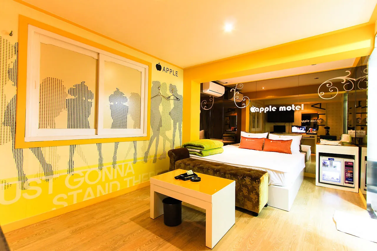 Apple Motel Busan